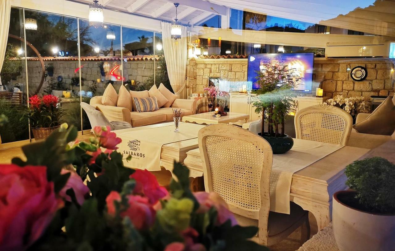 Salbakos Herakleia Boutique Hotel Alaçatı Exteriör bild